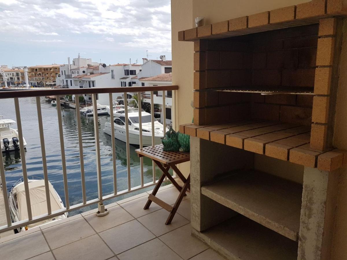 Magnifico Apartamento Junto Al Canal Principal. Empuriabrava Exterior foto